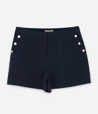 Bermuda em Crepe com Detalhe de Botões nos Bolsos Curve & Plus Size