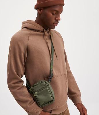 Bolsa Mini Bag com Bolso Frontal e Alça por Engate