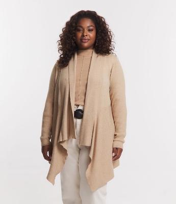 Cardigan Alongado em Tricô com Barra Pontuda Curve & Plus Size