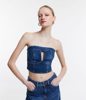 Blusa Cropped Jeans Tomara que Caia com Lastex nas Costas