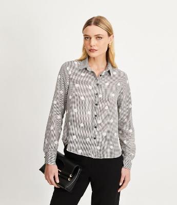 Camisa em Crepe Poá com Fundo Pied de Poule