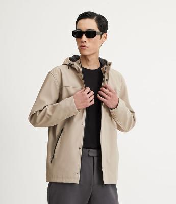 Jaqueta Impermeável com Capuz e Bolsos com Zíper