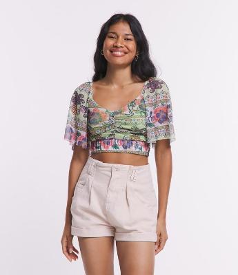 Blusa em Tule com Manga Soltinha e Estampa Étnica