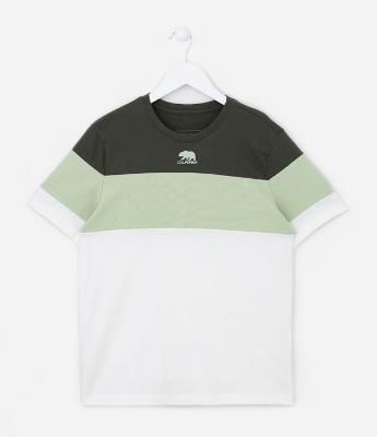 Camiseta Infantil com Estampa California e Recortes Texturizados - Tam 5 a 14 Anos