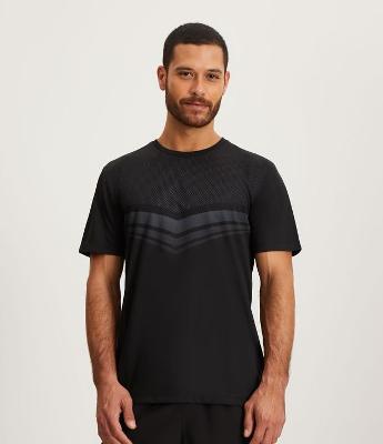 Camiseta Esportiva com Estampa Delta Pontilhado e Manga Curta