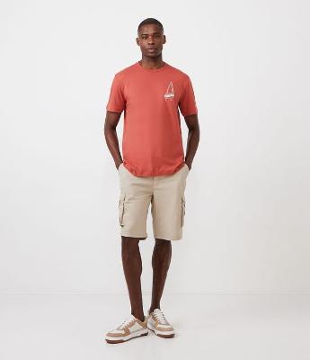 Bermuda Reta em Sarja com Bolsos Cargo