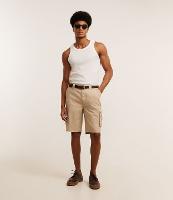 Bermuda Reta em Sarja com Bolsos Cargo - 2