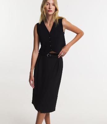 Saia Midi em Crepe com Pregas e Transpasse Frontal