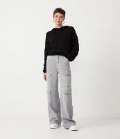 Calça Wide Leg em Sarja com Cintura Alta e Bolsos Cargo - 1