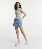 Short Saia em Jeans com Recortes Frontais e Bolsos Laterais - 1