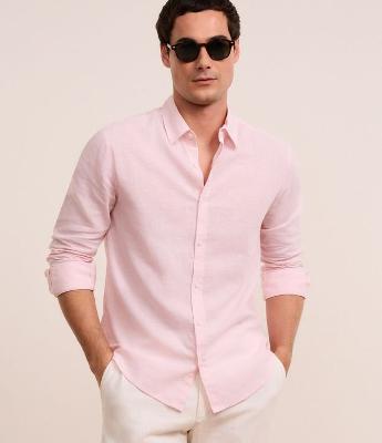 Camisa Regular Básica em Linho com Gola Colarinho