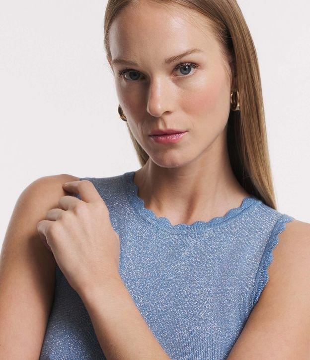 Blusa Sem Manga em Viscose com Brilho e Textura Nuvem - 1
