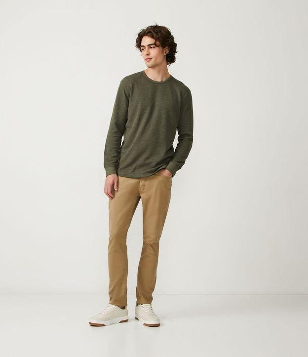 Calça Skinny Básica em Sarja com Elastano e Bolsos - 2