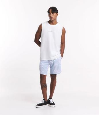 Bermuda de Banho em Microfibra com Estampa de Folhagens