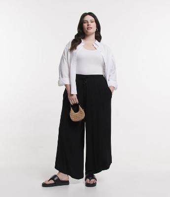 Calça Pantacourt com Barra Assimétrica Curve & Plus Size