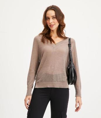 Blusa em Tricô de Linho Puro com Decote V