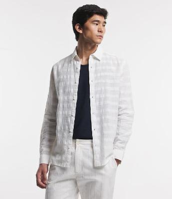 Camisa Regular em Linho com Textura Grid e Manga Longa