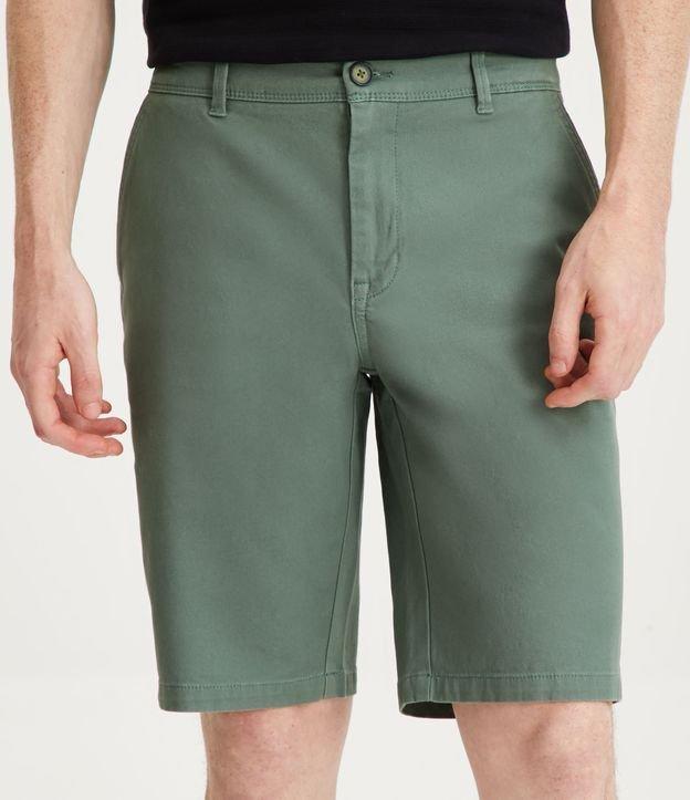 Bermuda Slim em Sarja com Elastano - 2