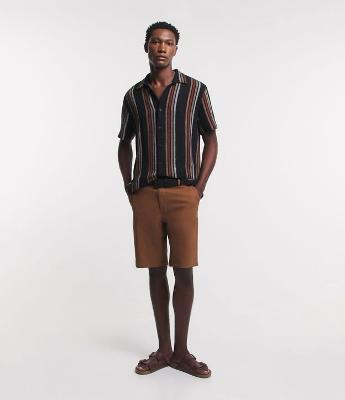 Bermuda Slim em Sarja com Elastano