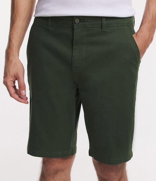 Bermuda Slim em Sarja com Elastano - 2