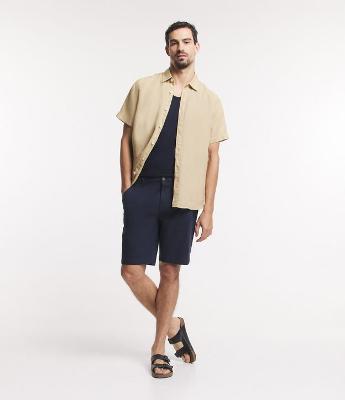 Bermuda Slim em Sarja com Elastano