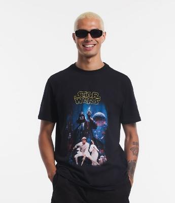Camiseta Comfort em Meia Malha com Estampa Star Wars Clássico