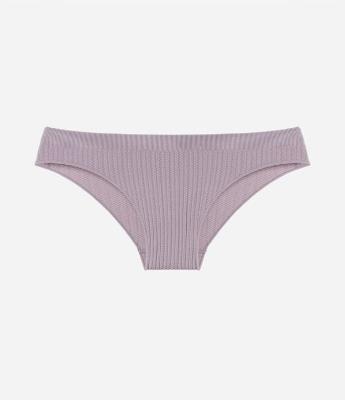 Calcinha Biquíni em Poliamida com Lateral Média e Textura Canelada