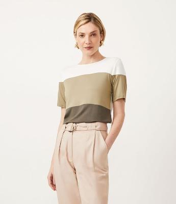 Blusa em Viscose com Bloco de Cor