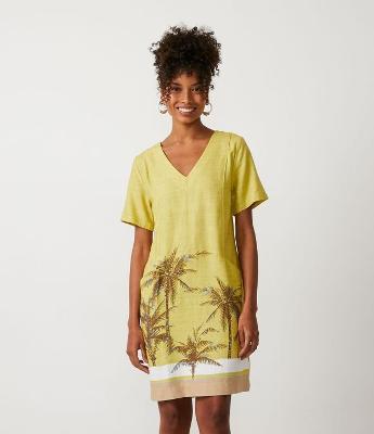 Vestido em Viscolinho com Estampa Tropical