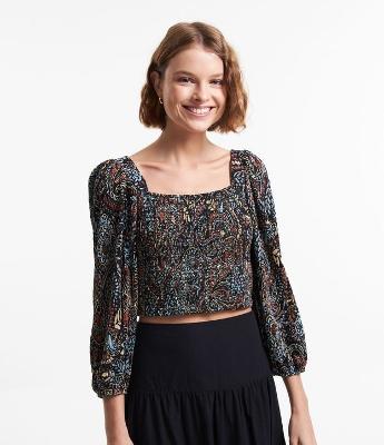 Blusa Texturizada com Estampa Paisley e Manga Bufante