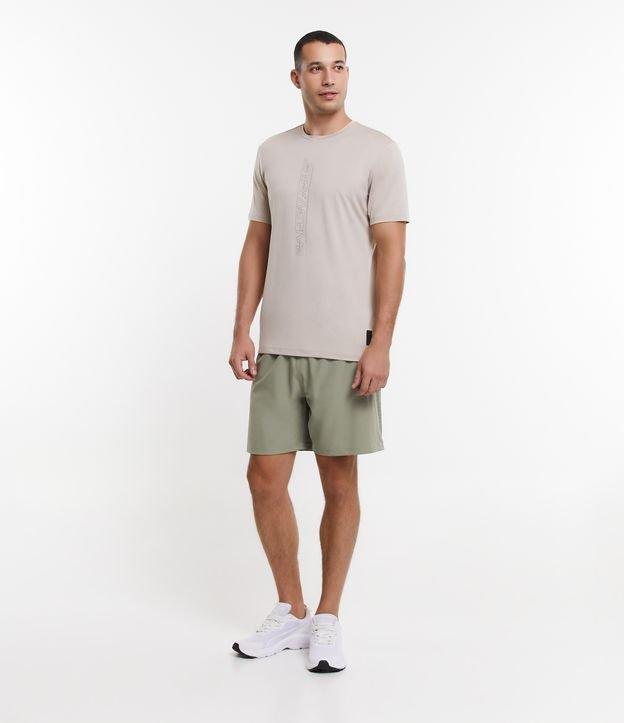 Bermuda Esportiva com Laser Cut e Bolsos com Zíper - 1