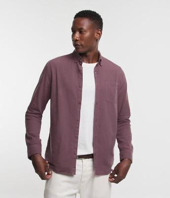 Camisa Regular em Oxford com Bolso Frontal
