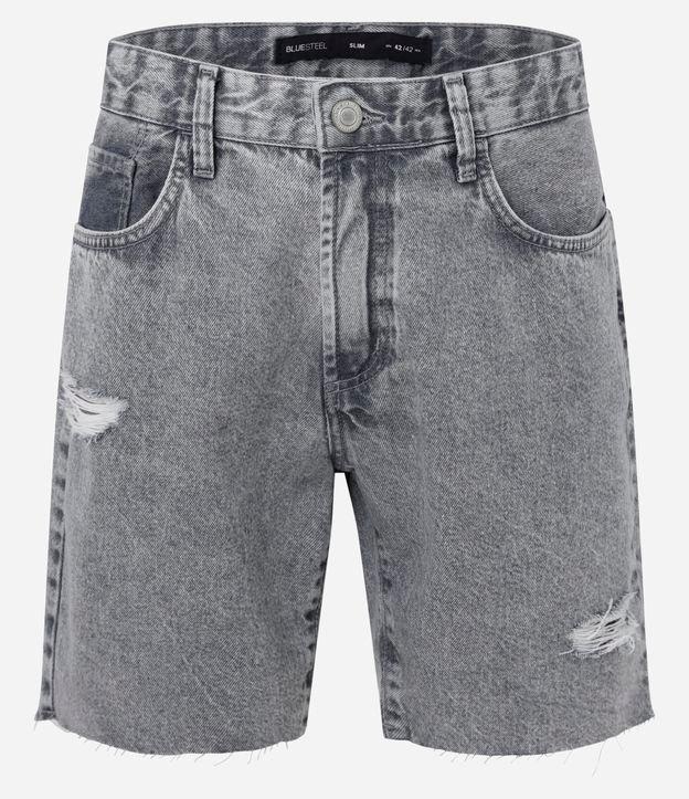 Bermuda Slim Jeans com Puídos e Barra a Fio - 1