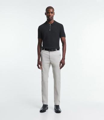 Calça Slim em Sarja com Bolsos Faca