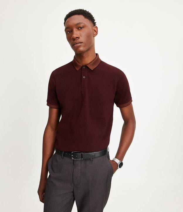 Camisa Polo Slim em Algodão com Botões e Detalhes Contrastantes - 1