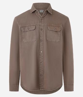 Camisa Comfort em Algodão com Bolsos Lapela e Abotoamento