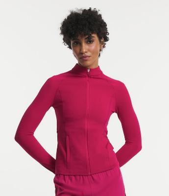 Jaqueta Esportiva com Gola Alta e Abertura para Dedo