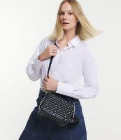 Bolsa Transversal Camera Bag com Textura Matelassê - 1