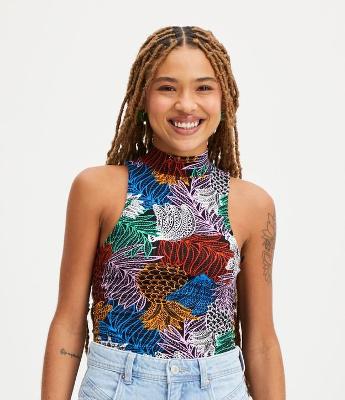 Blusa Cropped Sem Mnaga em RIbana com Estampa Tropical Colorida