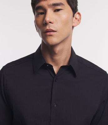 Camisa Regular Social em Algodão com Textura de Listras