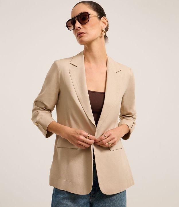 Blazer Alongado em Linho com Mangas Dobradinhas - 3