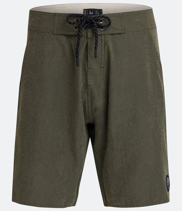 Bermuda em Microfibra com Cordão Bolsos e Patch na Barra - 1