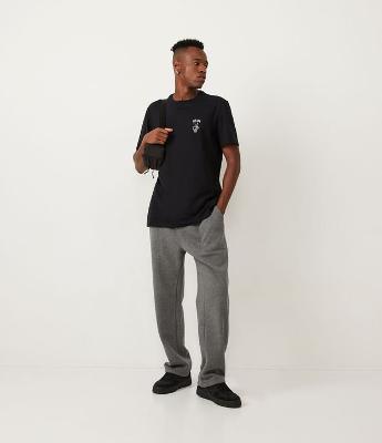 Calça Reta Básica em Moletom com Amarração e Bolsos