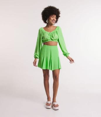 Saia Curta Evasê em Viscose com Zíper Lateral