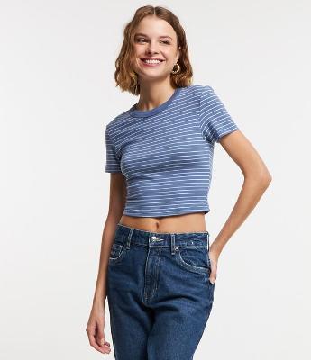 Blusa Cropped Básica em Viscolycra Estampa Listras