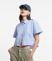 Camisa Cropped em Tricoline com Bolsos - 3