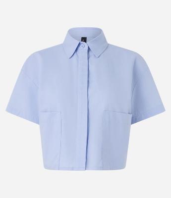 Camisa Cropped em Tricoline com Bolsos