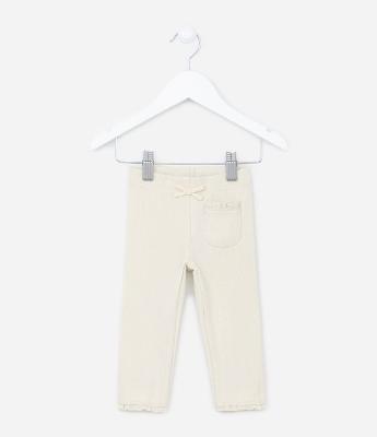 Calça Infantil em Ribana com Detalhes em Renda - Tam 0 a 18 meses