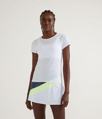 Camiseta Esportiva Básica em Poliamida