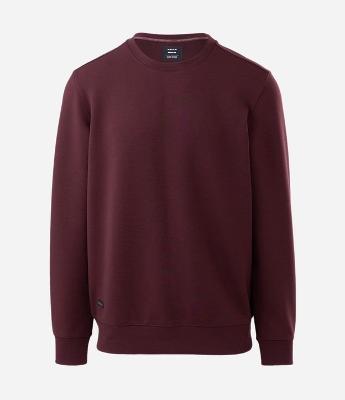 Casaco Fechado Esportivo com Punho Ajustado e Etiqueta Aplicada